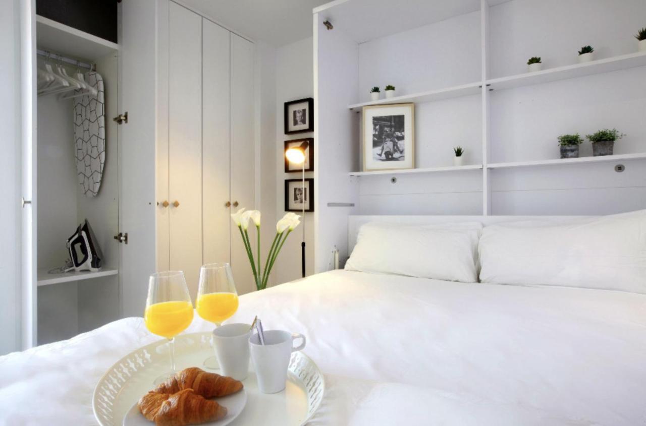 Precioso Apartamento Con Vistas Al Mar Y Piscinas Benalmádena Kültér fotó