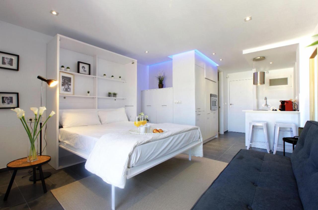 Precioso Apartamento Con Vistas Al Mar Y Piscinas Benalmádena Kültér fotó